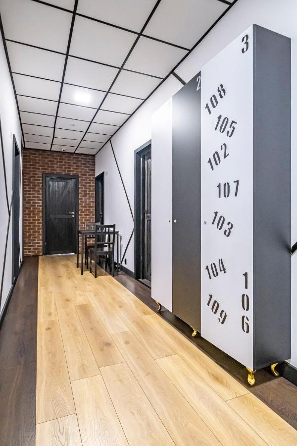 Vola Hostel Warsaw Exterior photo