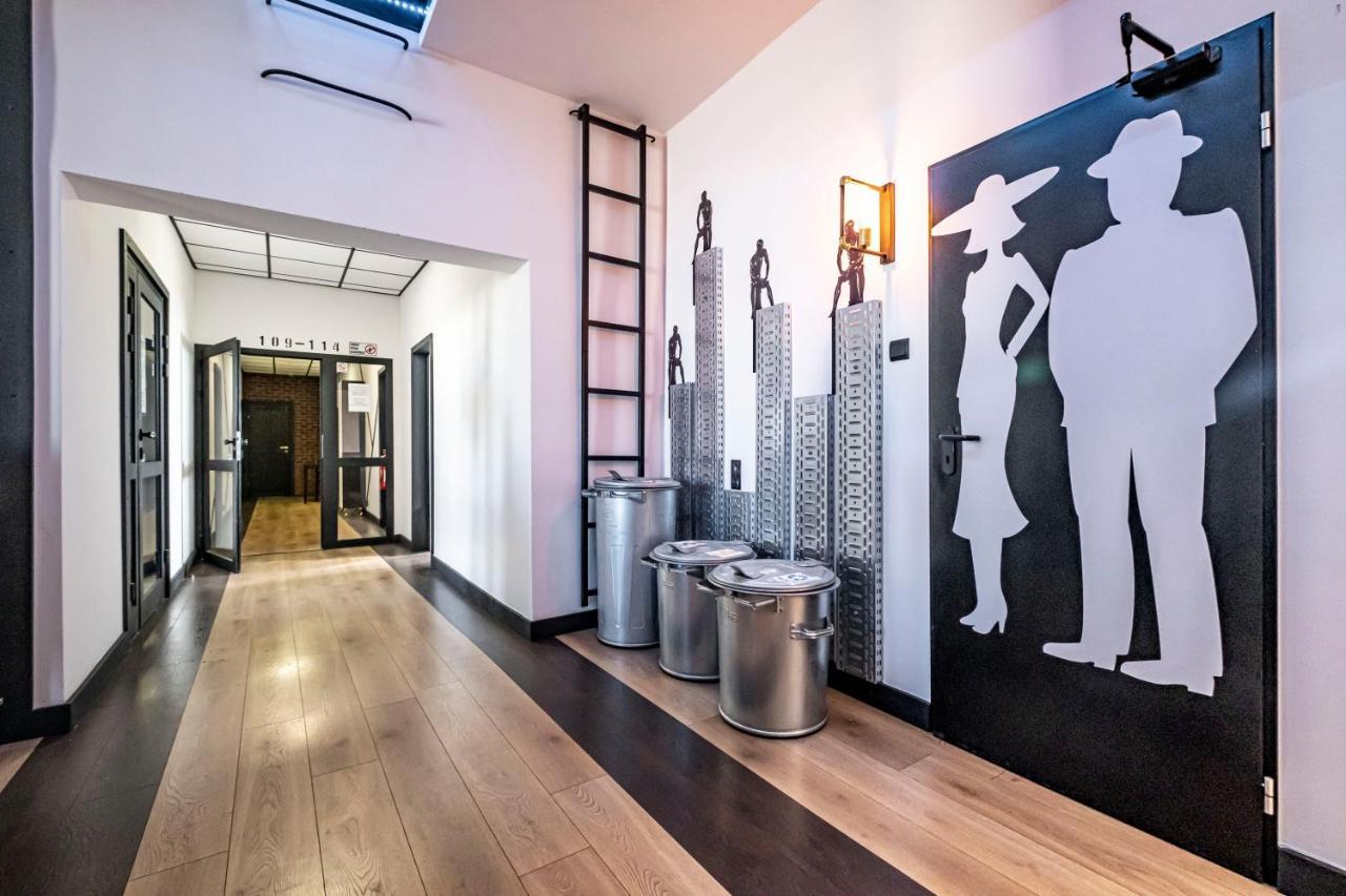 Vola Hostel Warsaw Exterior photo